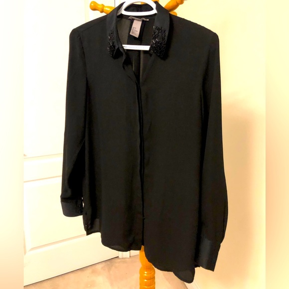 Black button down shirt, beautiful embellished beaded collar, pleat in back, 4 - Picture 1 of 6
